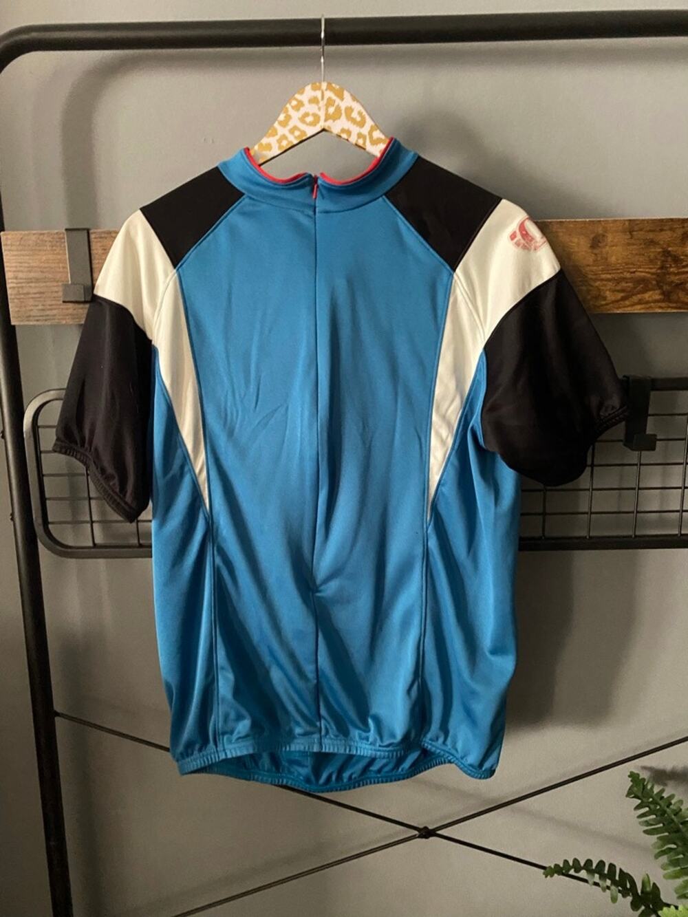 Pearl Izumi Women's Blue Active Shirt | XL